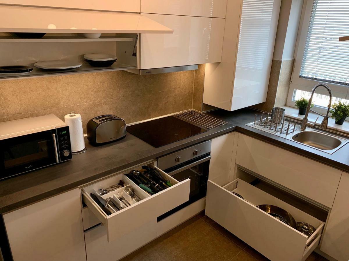 Modern Studio Coresi Leilighet Braşov Eksteriør bilde