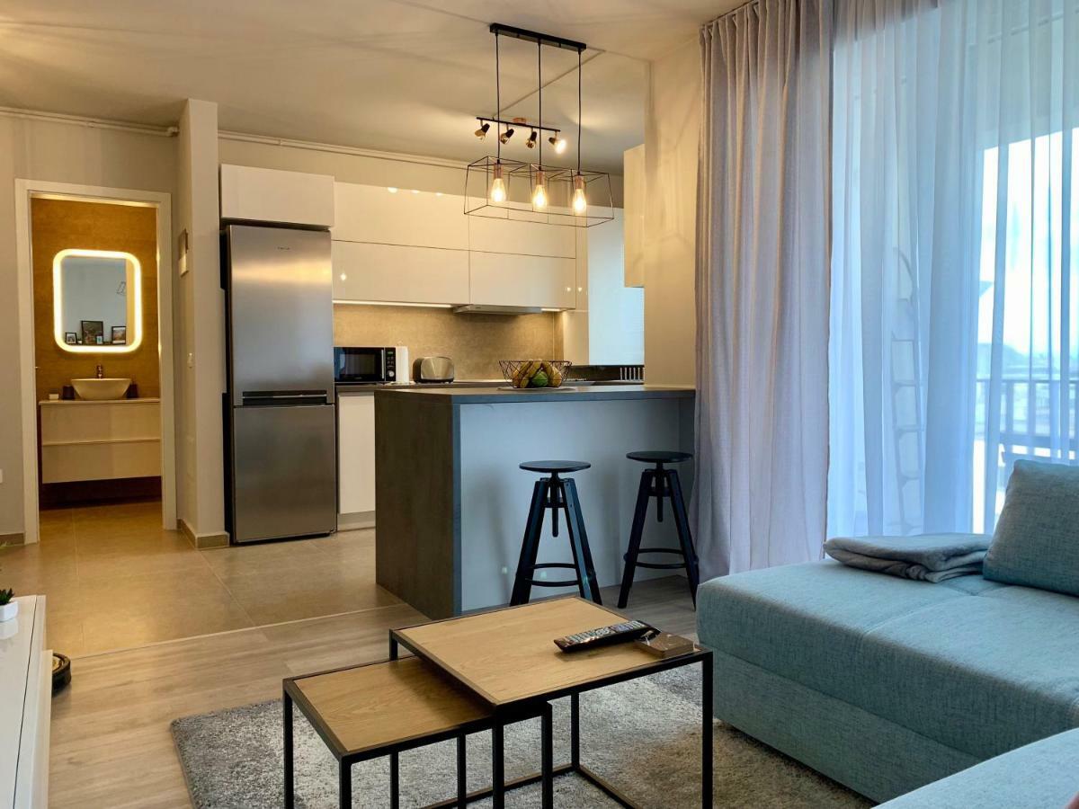Modern Studio Coresi Leilighet Braşov Eksteriør bilde